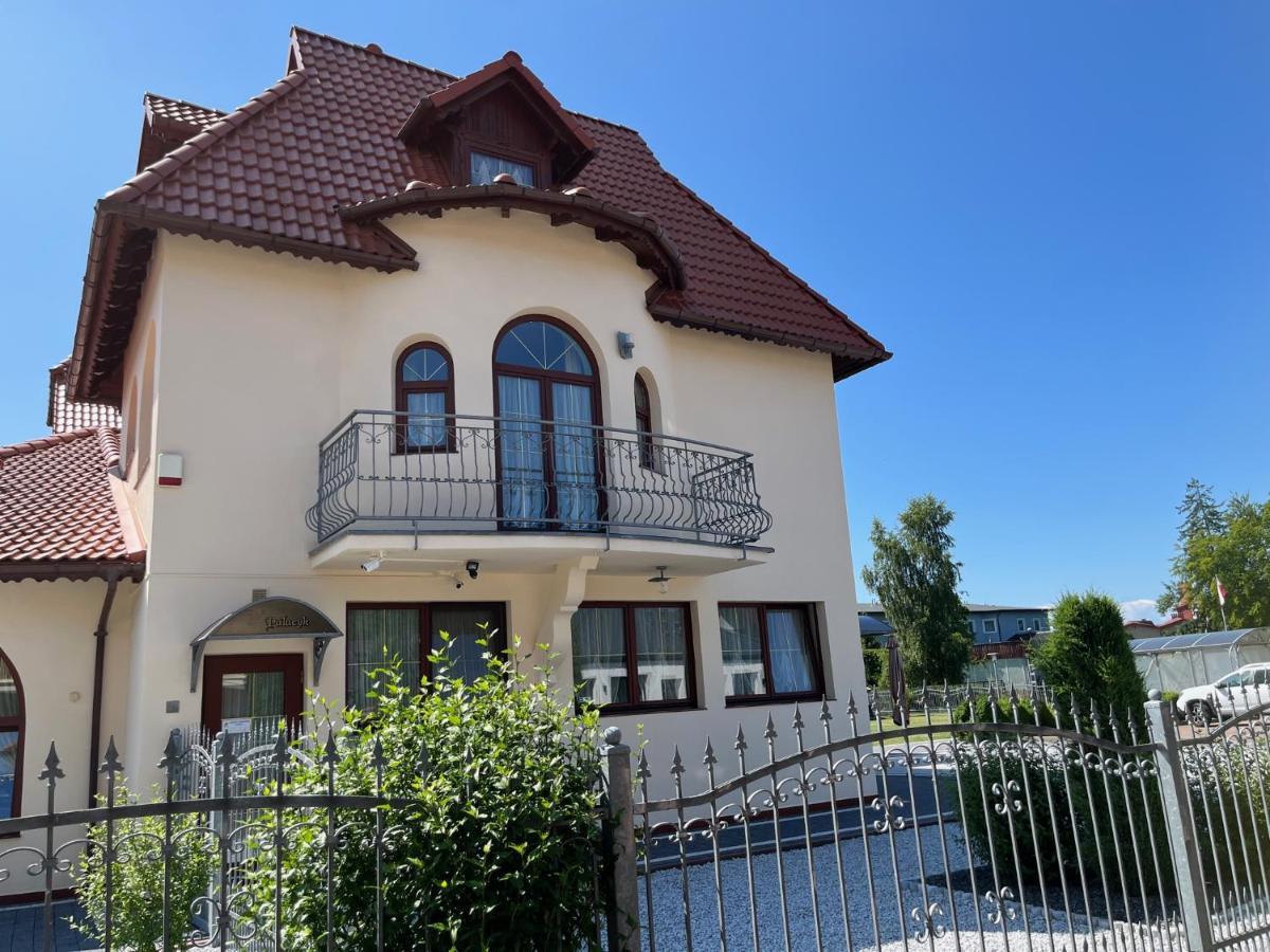 Palacyk Wolin Exterior photo