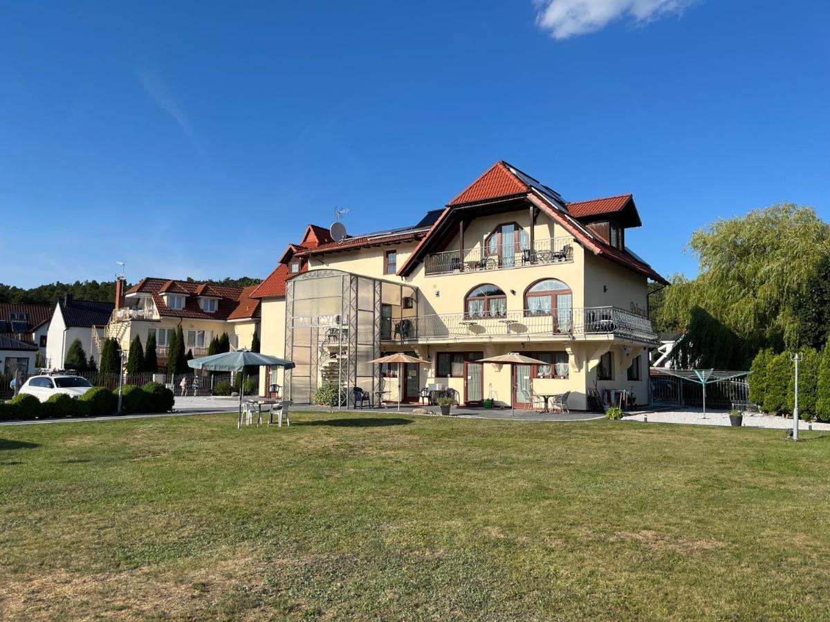 Palacyk Wolin Exterior photo