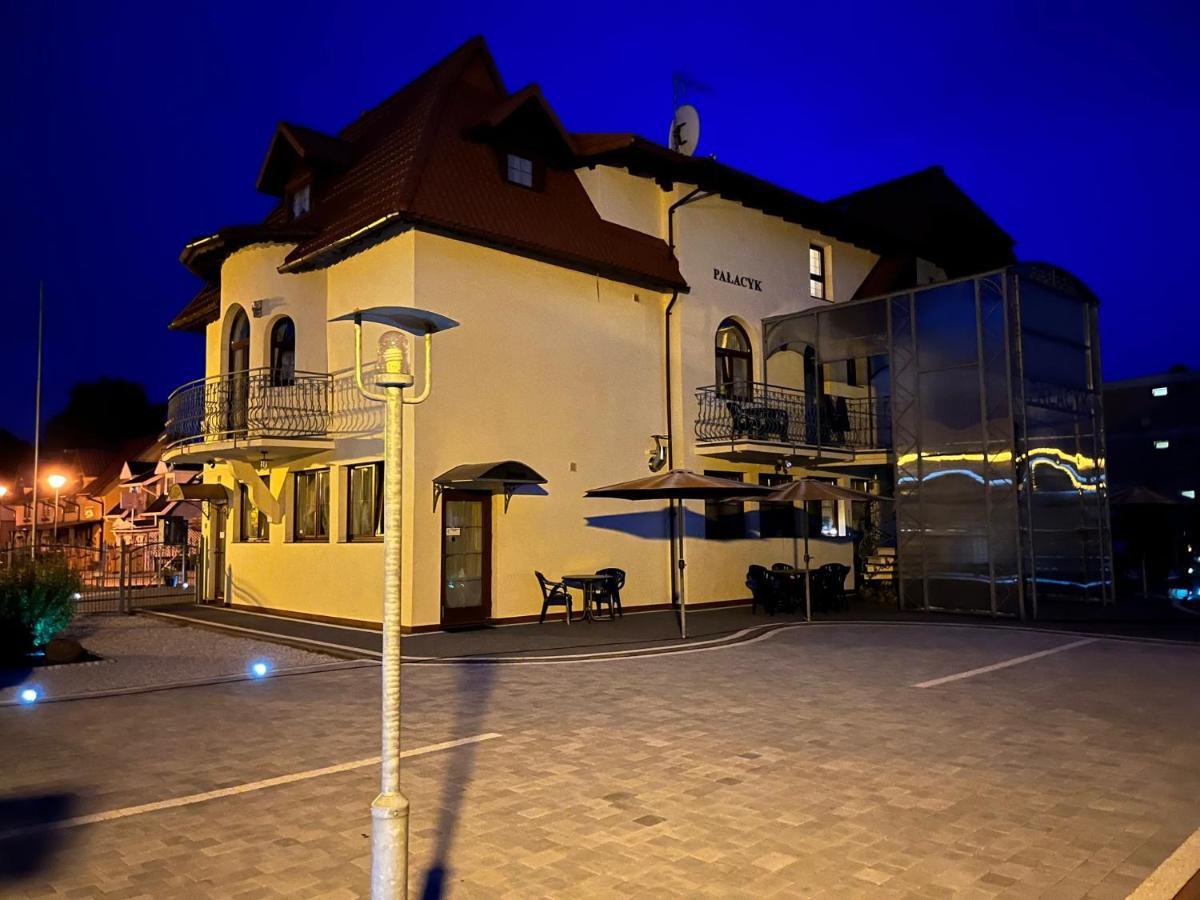 Palacyk Wolin Exterior photo
